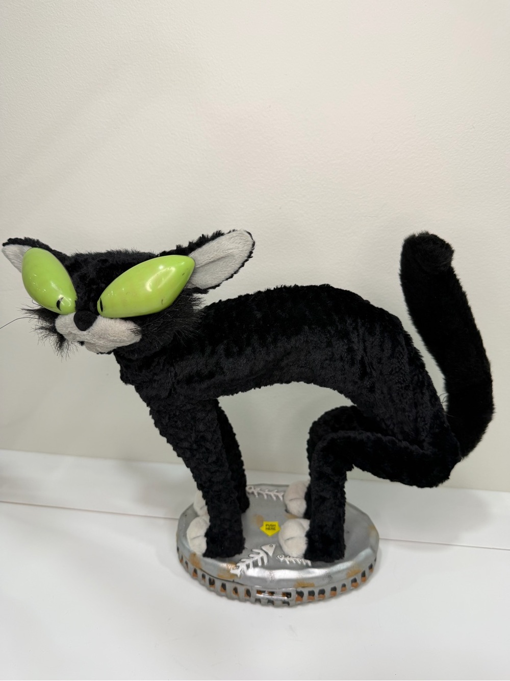 Vintage Gemmy Fraidy Alley Animated Black Cat Halloween Singing Light Up